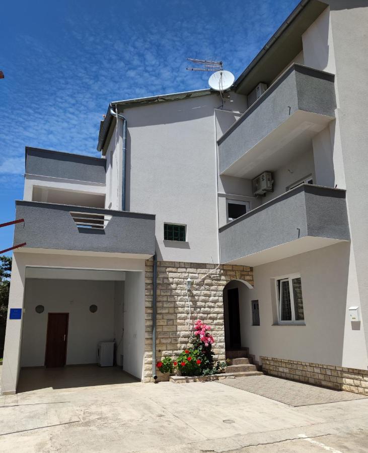 Apartment Maria 扎达尔 外观 照片